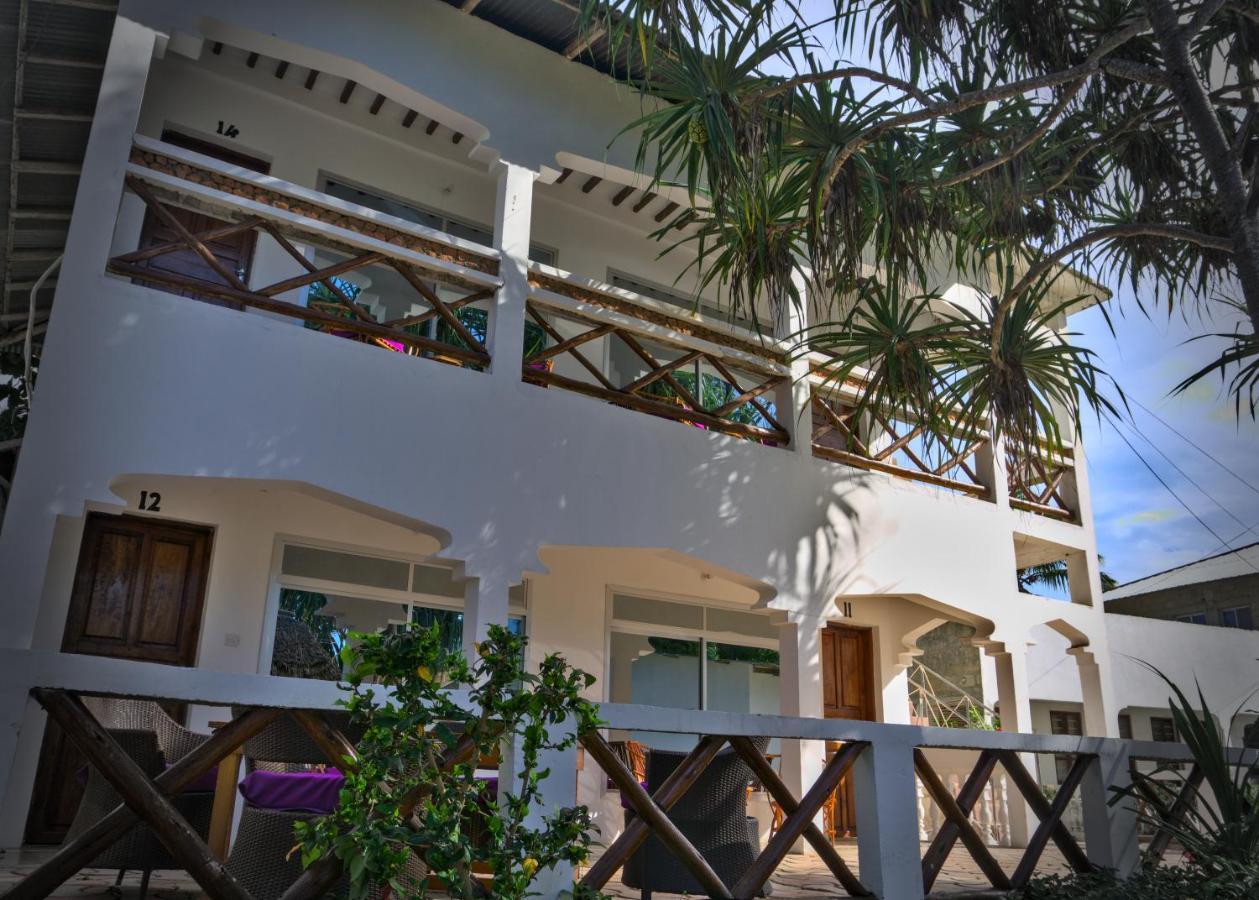 Cocolala Beach House Nungwi Luaran gambar