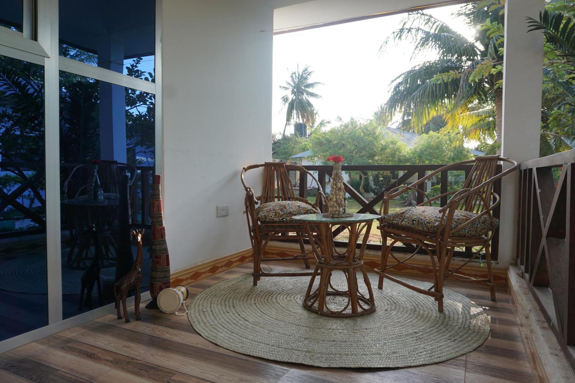 Cocolala Beach House Nungwi Luaran gambar